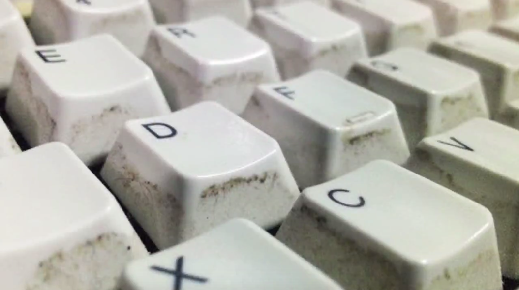 Easiest way to clean keyboards Use silly putty and alcohol, never