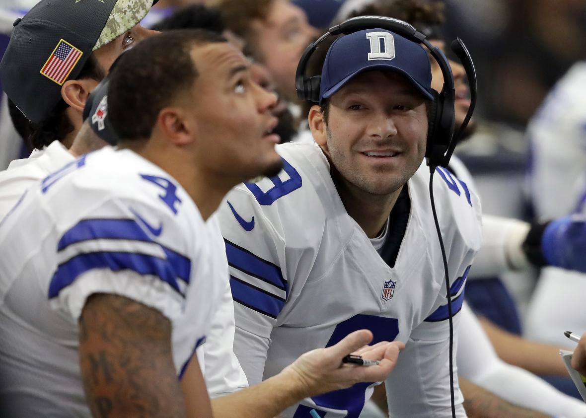 Why it's ridiculous to think Tony Romo will ever leave CBS to play again