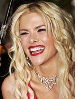 In defense of the Anna Nicole Smith feeding frenzy.