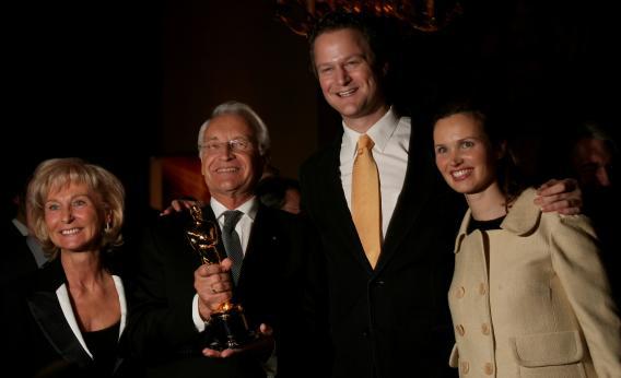 German director and Oscar winner Florian Henckel von Donnersmarck, his wife Christiane, and Bavarian state governor Edmund Stoiber and his wife Karin pose with the Oscar for Best Foreign Language Film The Lives of Others, March 20, 2007, in Munich.