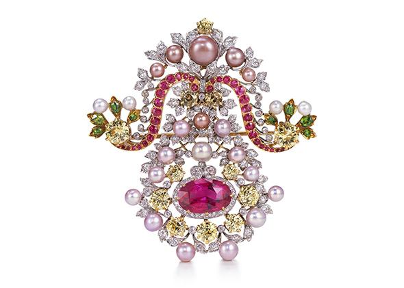 Brooch.