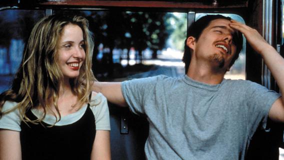 Julie Delpy and Ethan Hawke in "Before Sunrise"