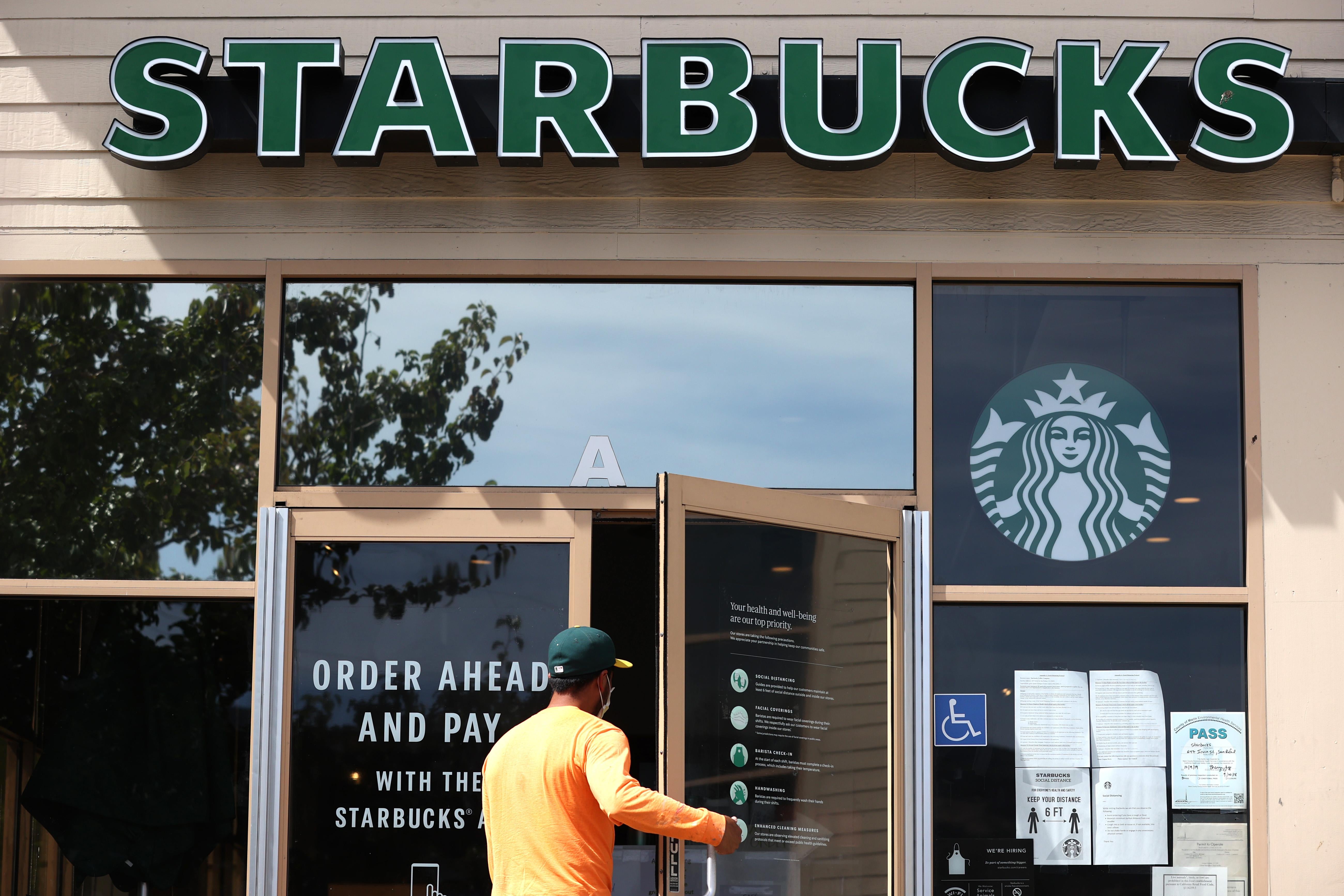 Starbucks plans to close 400 stores in North America. Starbucks plans to close 400 stores in North America.