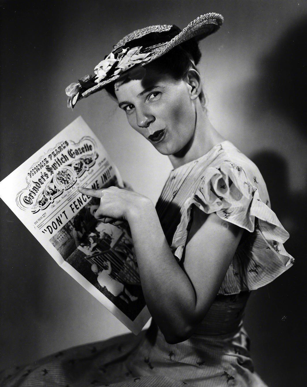 Minnie Pearl, Nashville, 1949. 