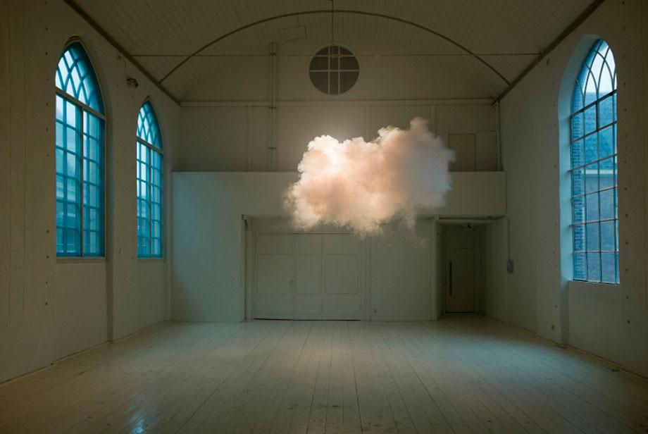 Berndnaut Smilde, Nimbus II, 2012, Cloud in room, c-type print on dibond, 75 x 112 cm, courtesy the artist and Ronchini Gallery, Photo Cassander Eeftinck Schattenkerk