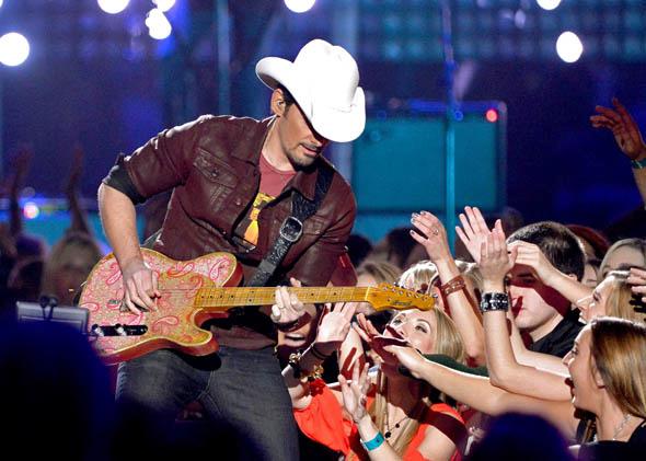 Brad Paisley performs during the American Country Awards on Dec. 10, 2013, in Las Vegas.
