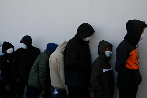 Child labor in USA: How did migrant teenagers end up working making ...