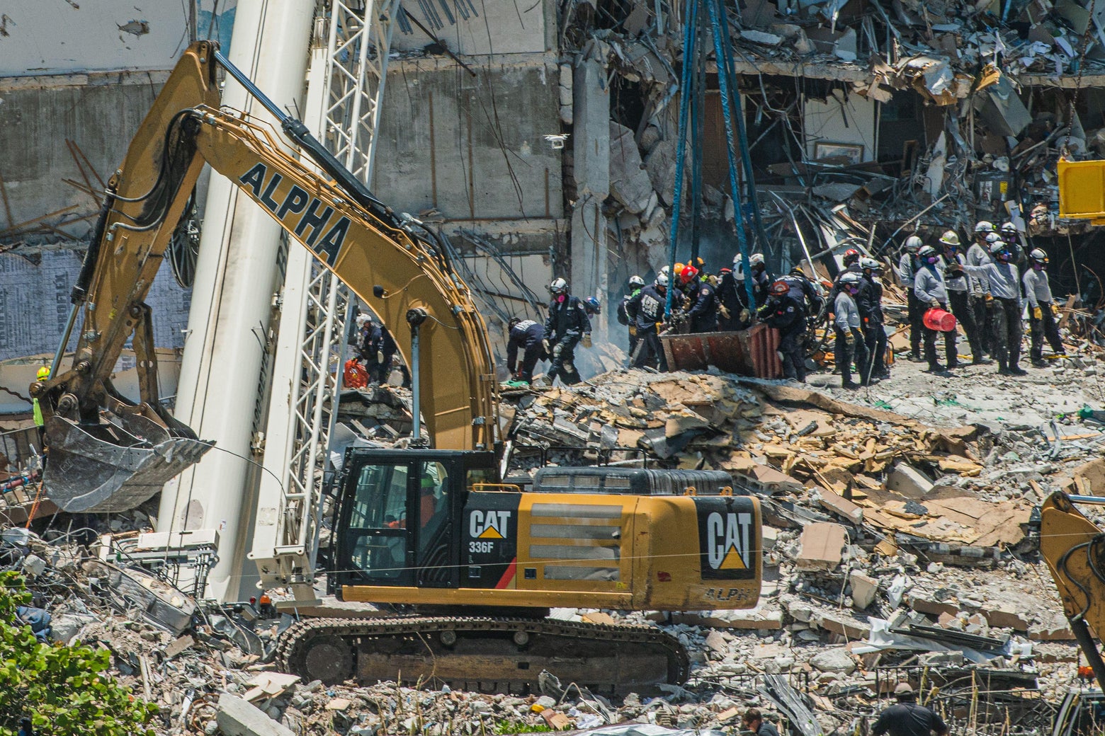 Death toll in Florida condo collapse rises to 9 with more than 150 ...