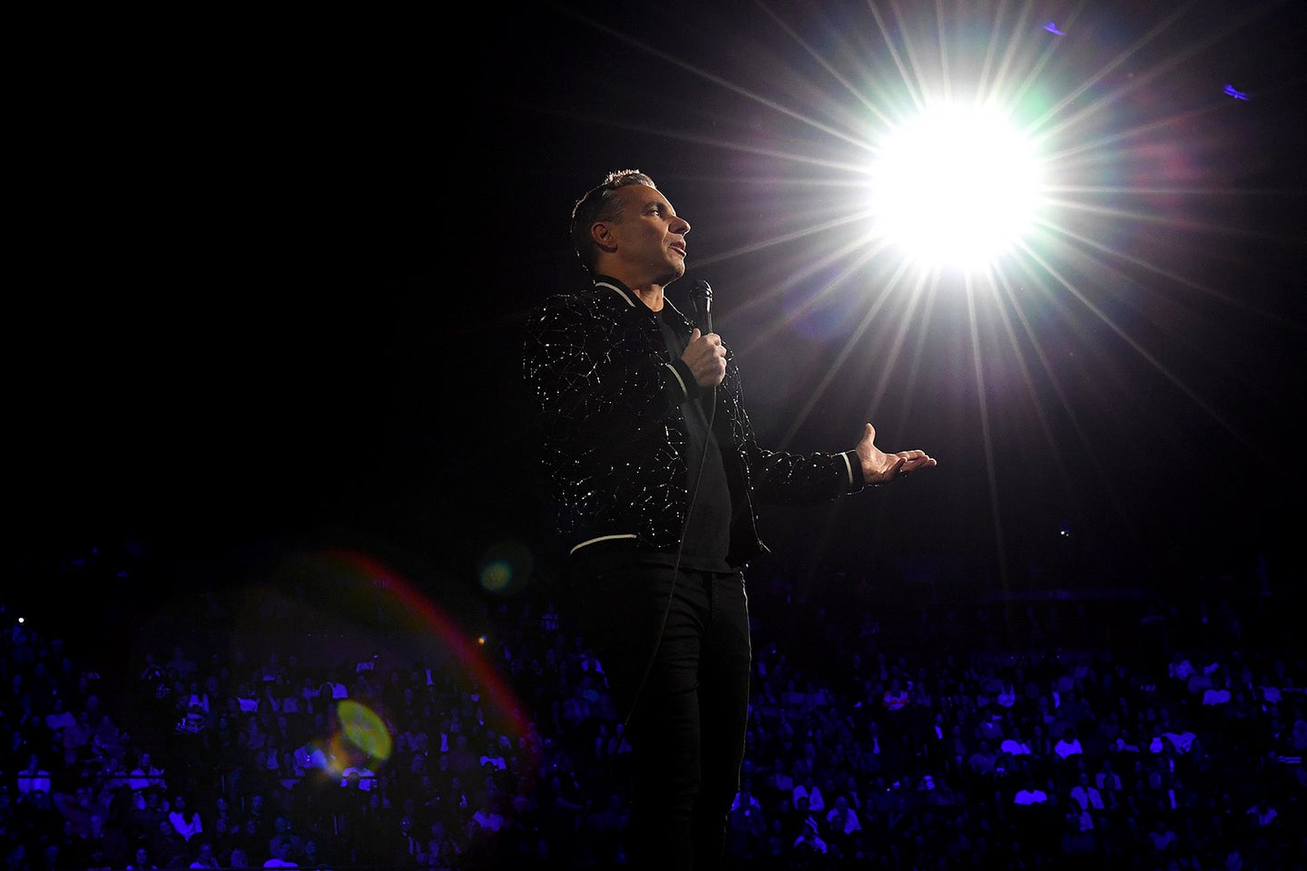 Sebastian Maniscalco: “The hottest comic in America” is a hack.