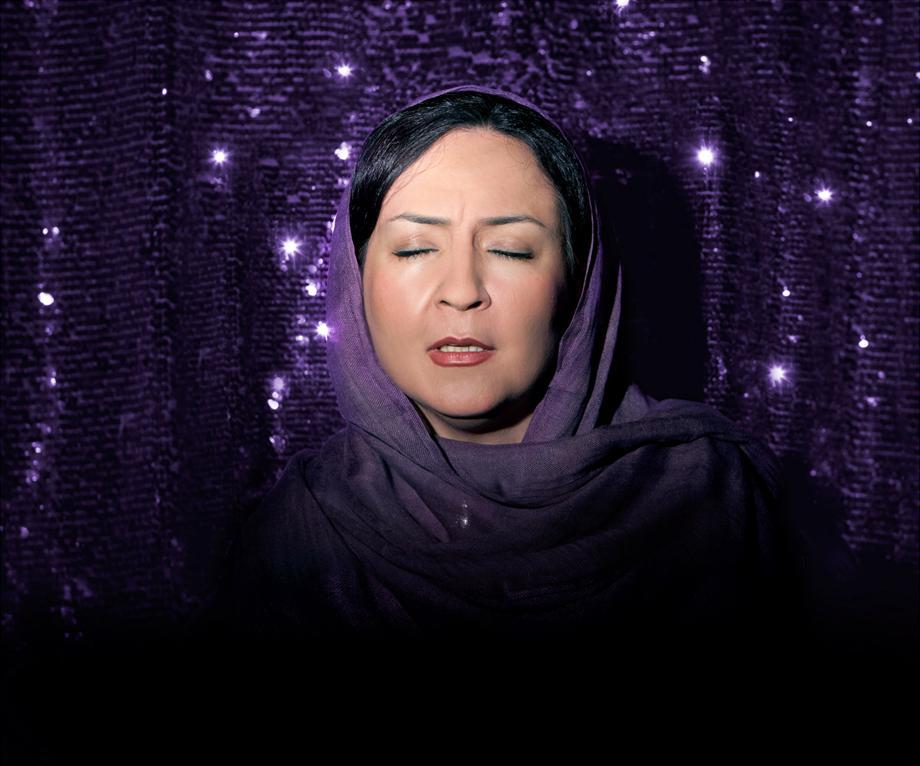 "Mahsa Vahdat"