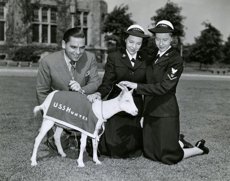 New-York Historical Society Exhibits Shows New York City During WWII ...