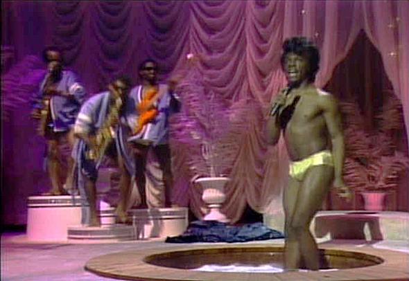 Eddie Murphy during his James Brown's Celebrity Hot Tub Party skit at SNL. 