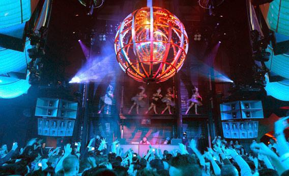 DJ Kaskade plays an extended 8-hour set at Marquee Las Vegas.