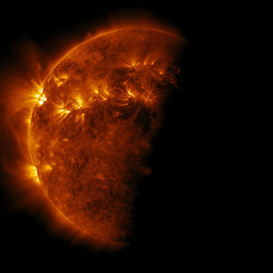 Eclipse of the Sun by the Earth, Solar Dynamics Observatory, April 2, 2011, 2012. Credit: NASA GSFC/Michael Benson, Kinetikon Pictures. (c) All Rights Reserved.