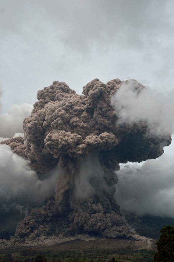 Sinabung eruption