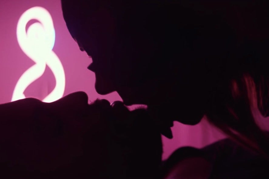 Neon in Ingrid Goes West.
