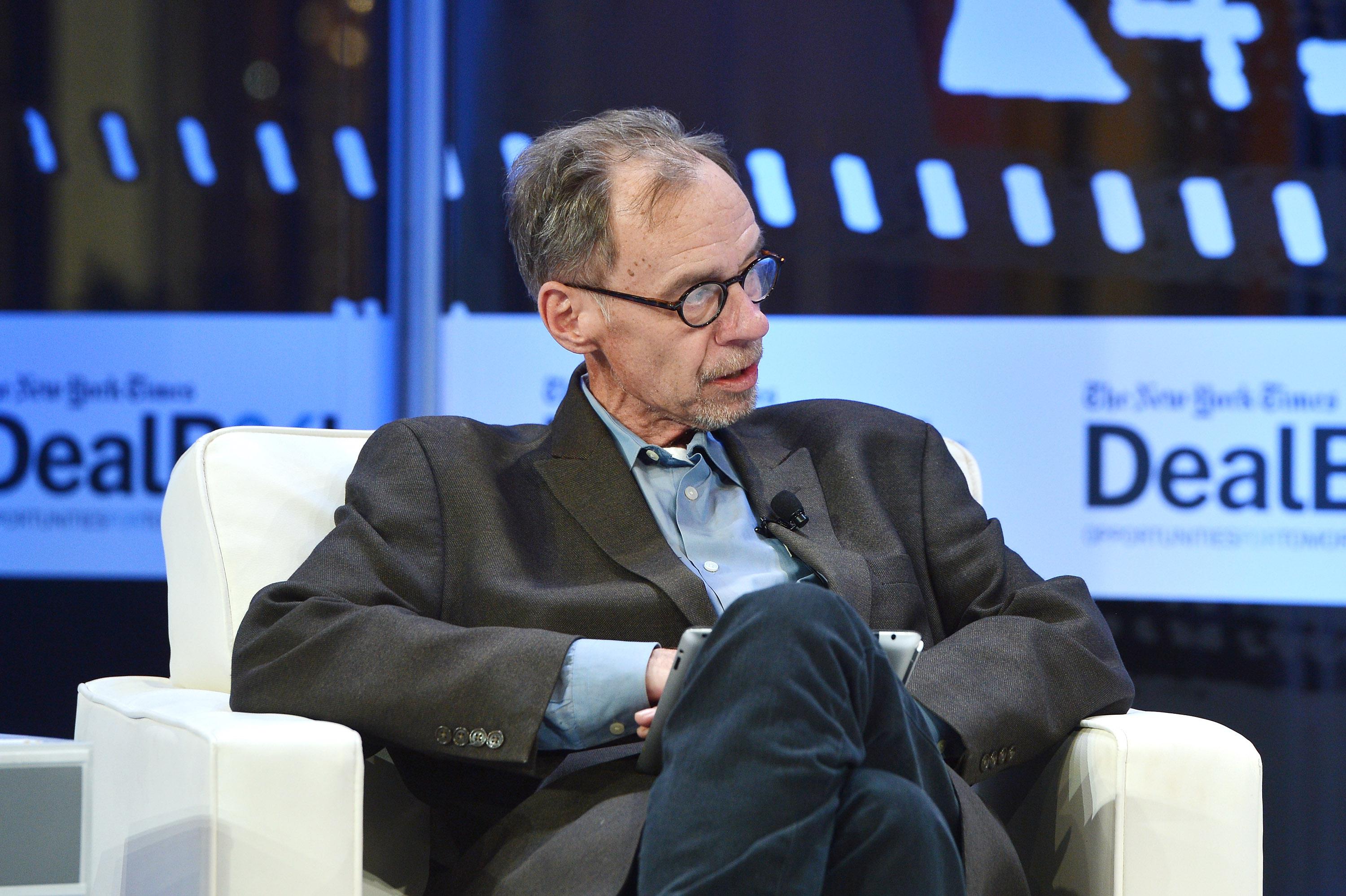 David Carr dies The New York Times media critic was 58.