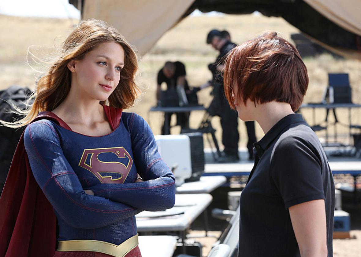 Melissa Benoist and Chyler Leigh in Supergirl. 