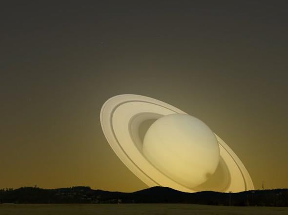 Can you see saturn's rings best sale from earth