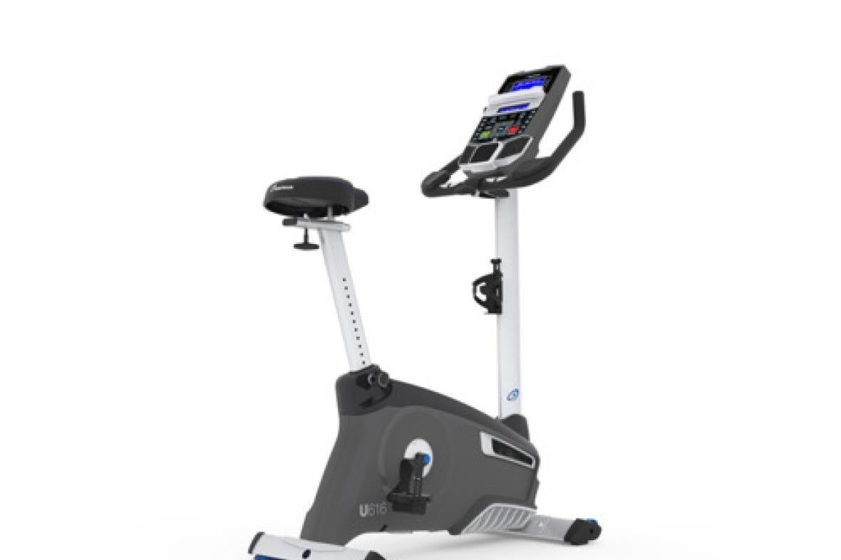 Nautilus U616 Upright Bike