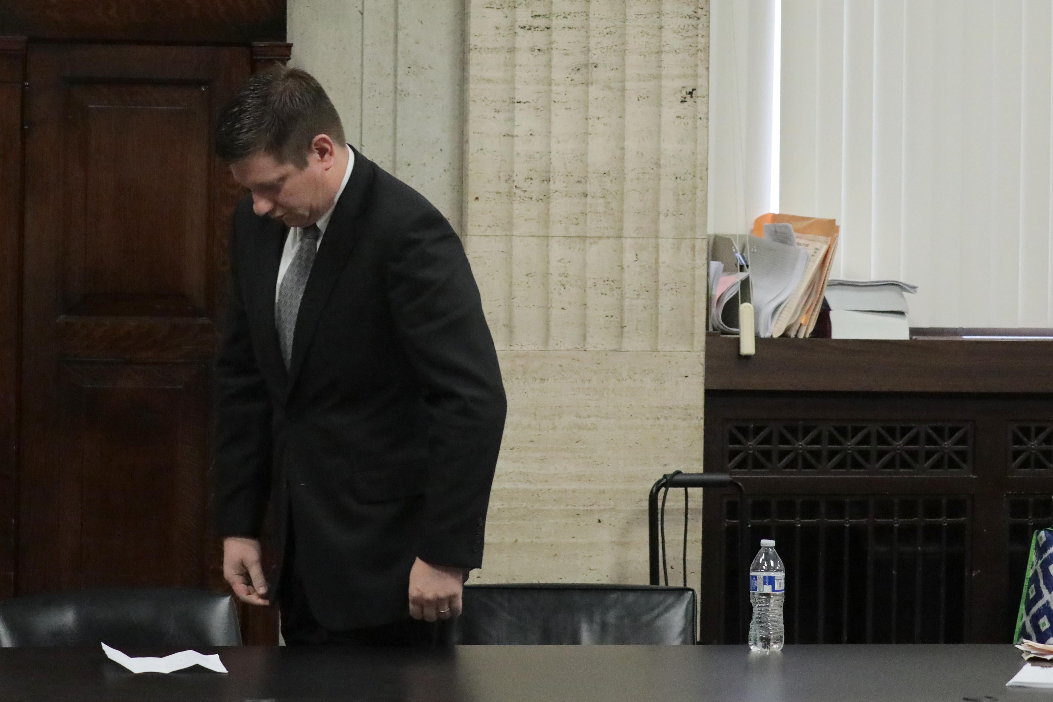 Chicago police officer Jason Van Dyke in a Chicago courtroom 