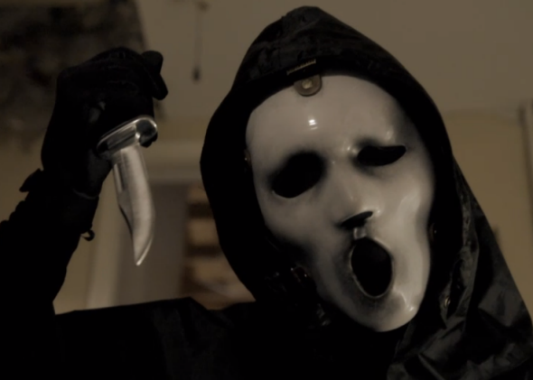 MTV Scream's showrunners Jill Blotevogel and Jaime Paglia discuss redesigning iconic mask.