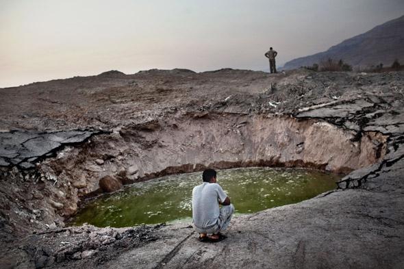 The Dead Sea Is Dying How Sinkholes Habitat Destruction