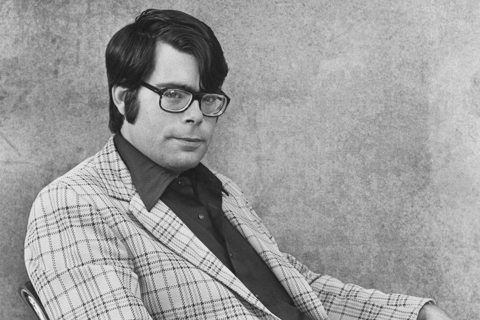 A portrait of American horror writer Stephen King in the mid-1970s.