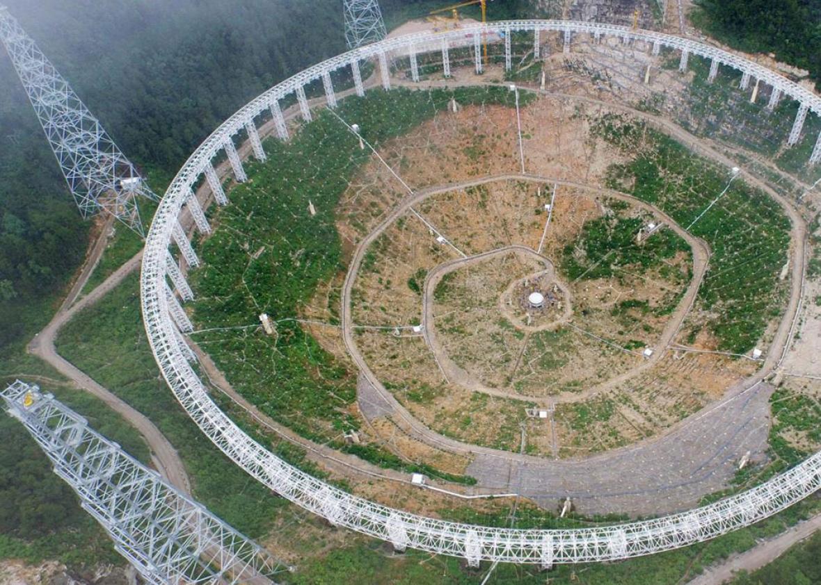 China builds giant Aperture Spherical Telescope to contact aliens (VIDEO).