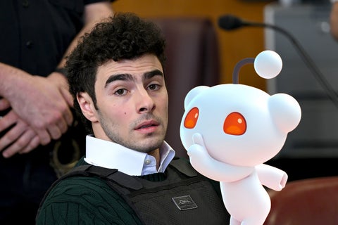 Reddit: Elon Musk may be causing Reddit to censor Luigi Mangione posts.