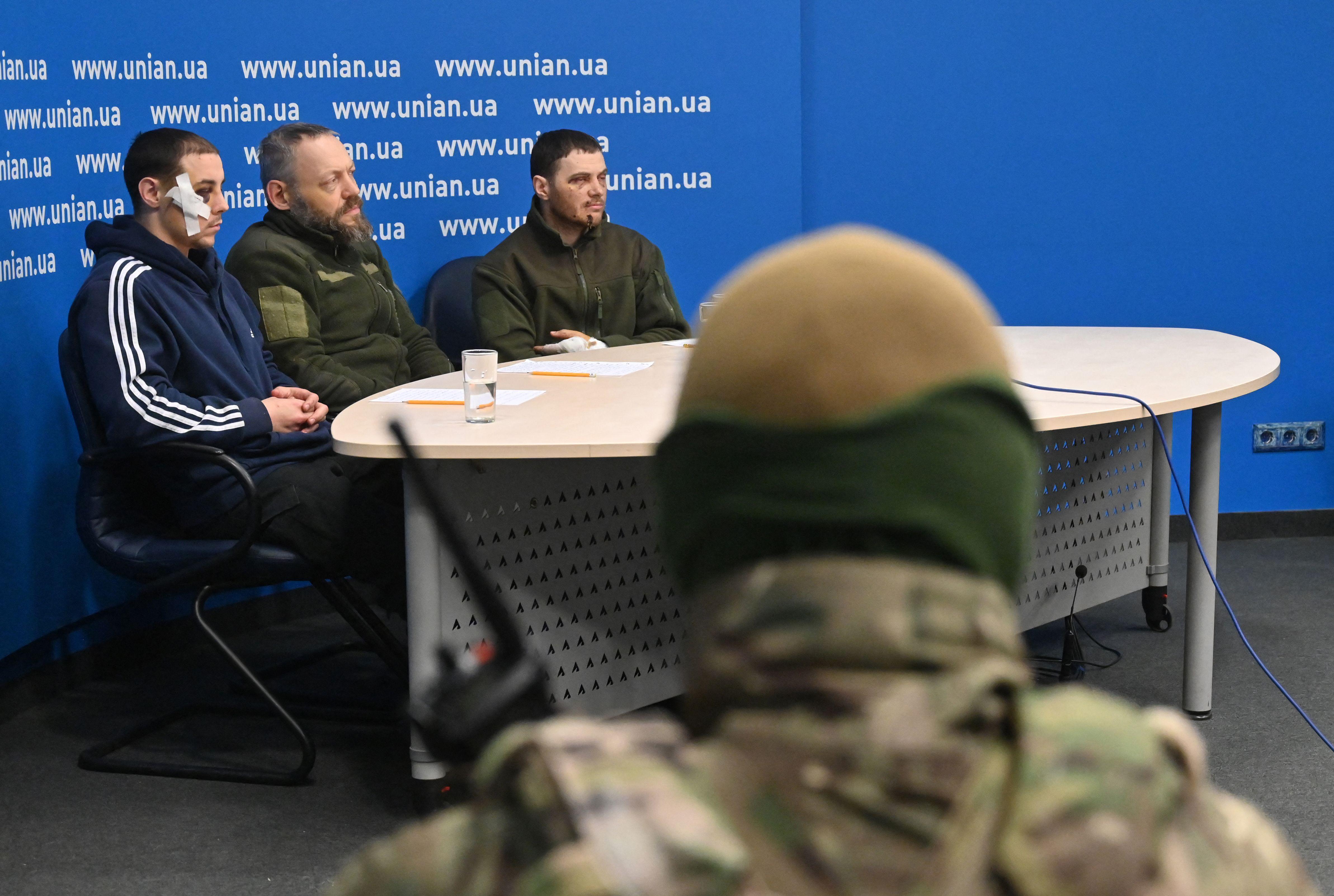 Military deserters from Russia should also get refugee status. - Vimarsana News