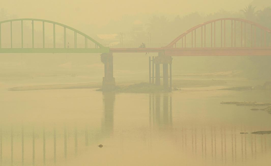 indonesia fire photos.