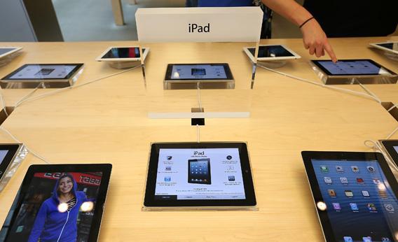 Fourth-generation Apple iPads 