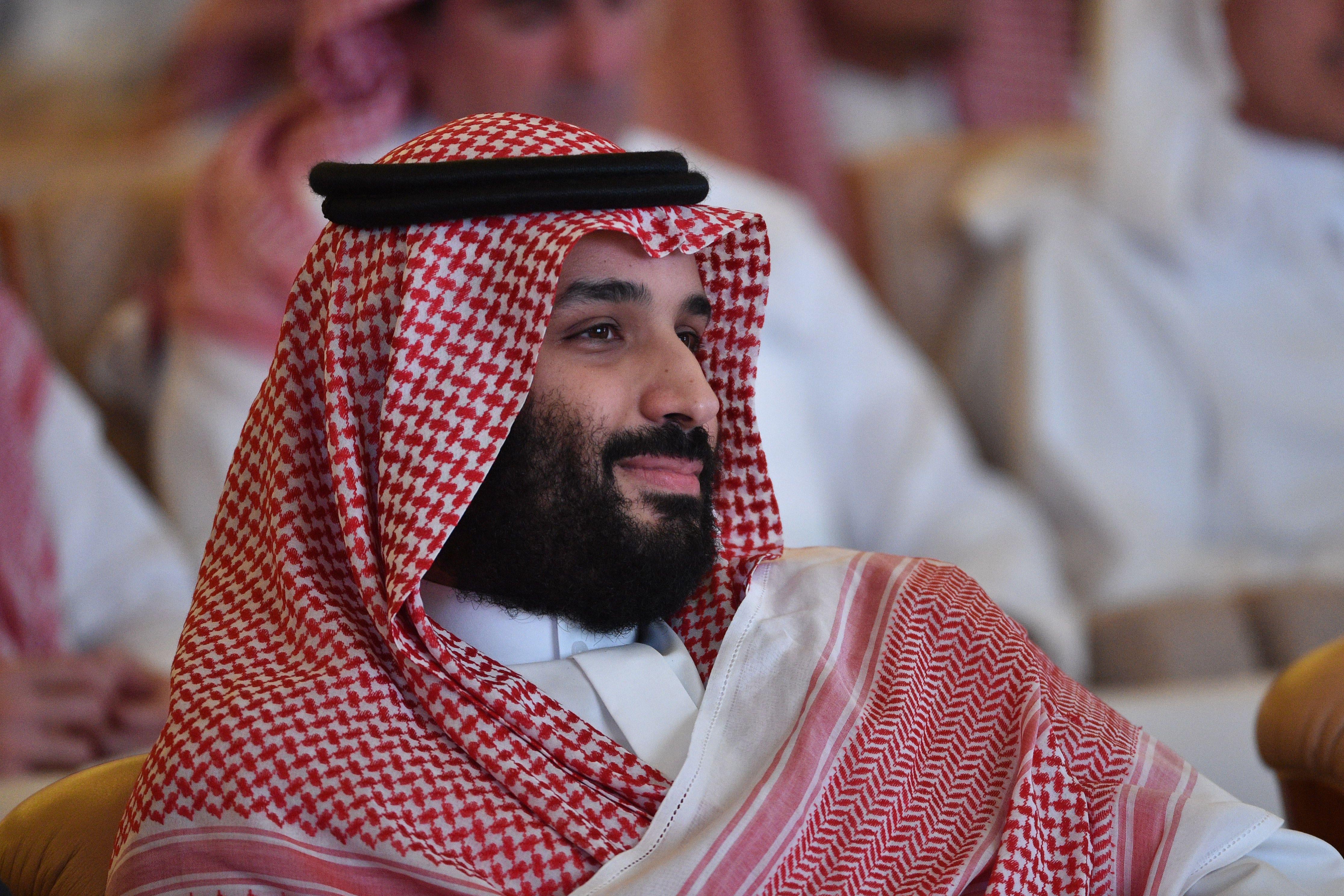 Saudi Crown Prince Mohammed bin Salman attends the Future Investment Initiative (FII) conference in the Saudi capital Riyadh on October 23, 2018. - Saudi Arabia is hosting the key investment summit overshadowed by the killing of critic Jamal Khashoggi that has prompted a wave of policymakers and corporate giants to withdraw. (Photo by Fayez Nureldine / AFP)        (Photo credit should read FAYEZ NURELDINE/AFP/Getty Images)