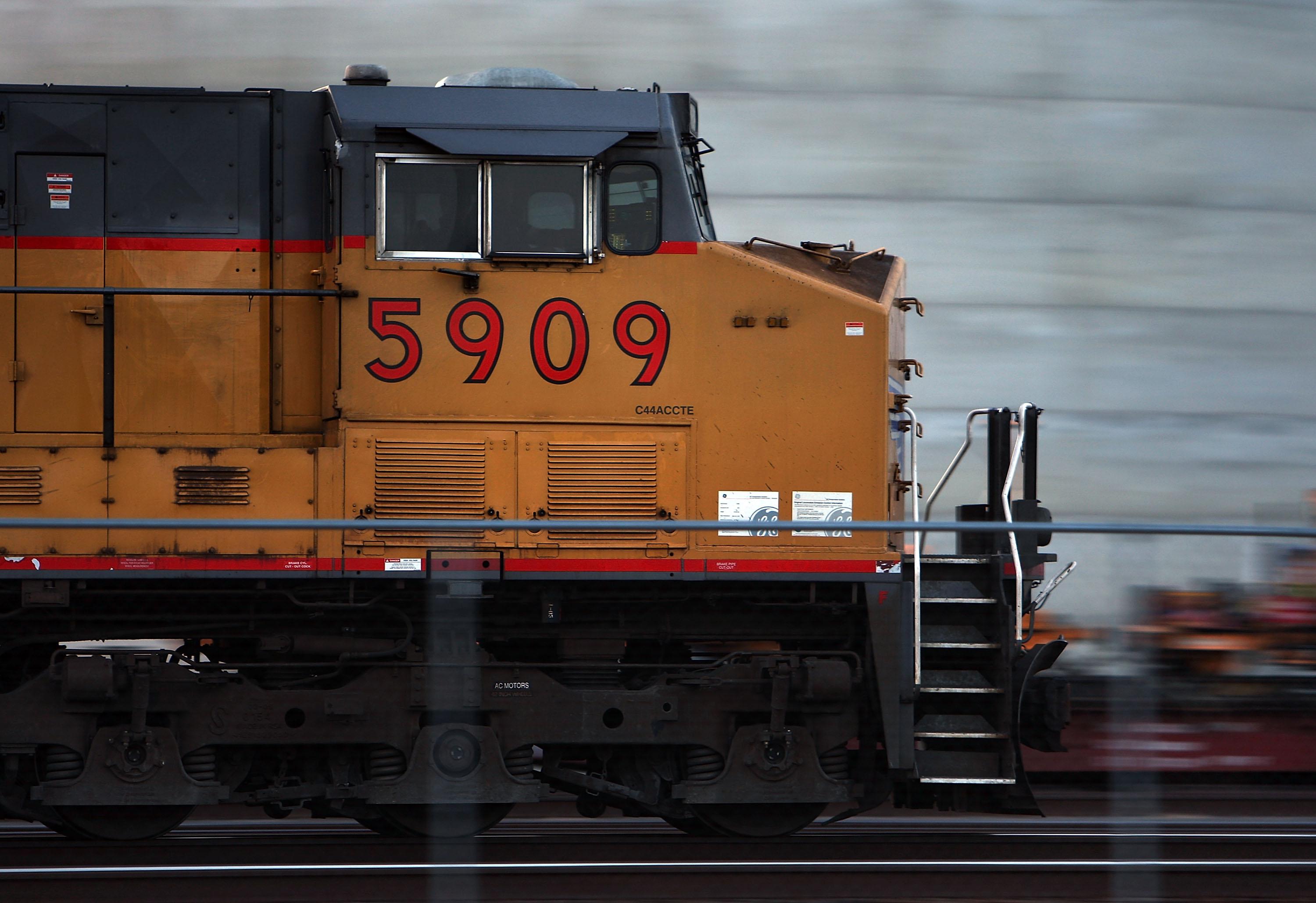 New York "poop train" is stuck in small Alabama town. There's no end in