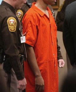 When did prisoners start dressing in orange?