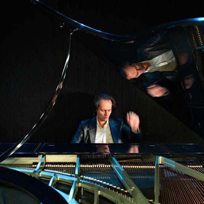 09-boganyi-piano©marjaijudit