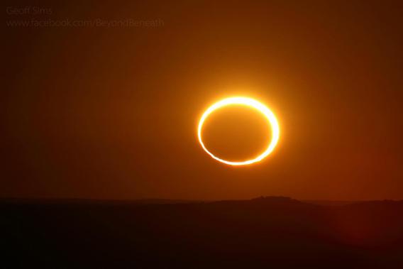 Geoff Sims picture of an annular eclipse at sunset