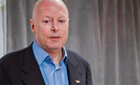 Christopher Hitchens' death: Anna Wintour on what her old friend Hitchens loved most. - Vimarsana News