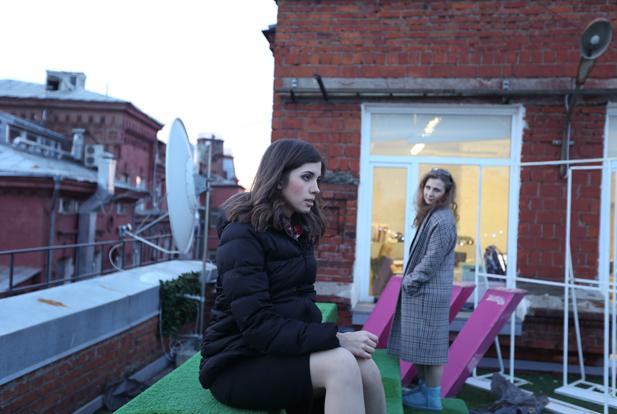 Tolokonnikova and Alyokhina on the roof of TVRain, the independent television channel, right after their first press-conference.