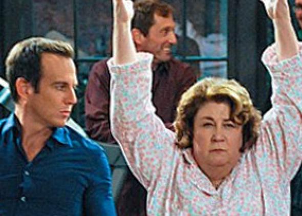 Will Arnett and Margo Martindale in The Millers.