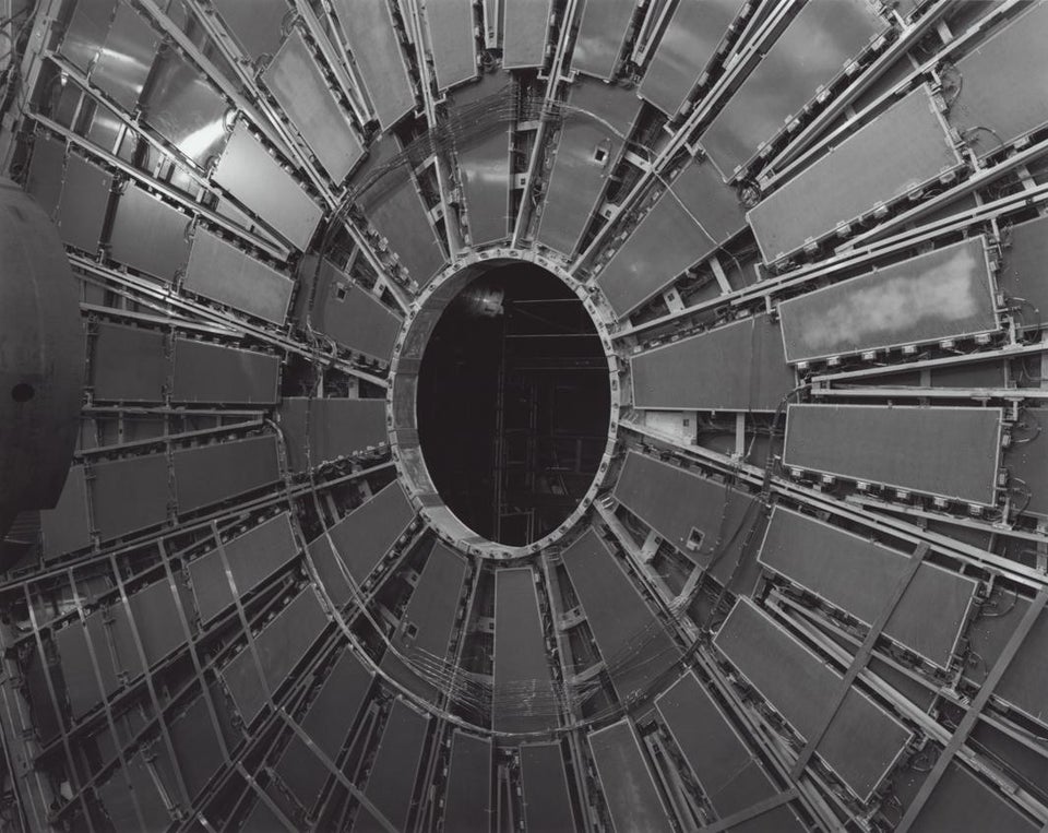 Stanley Greenberg photographs the world’s greatest physics experiments ...