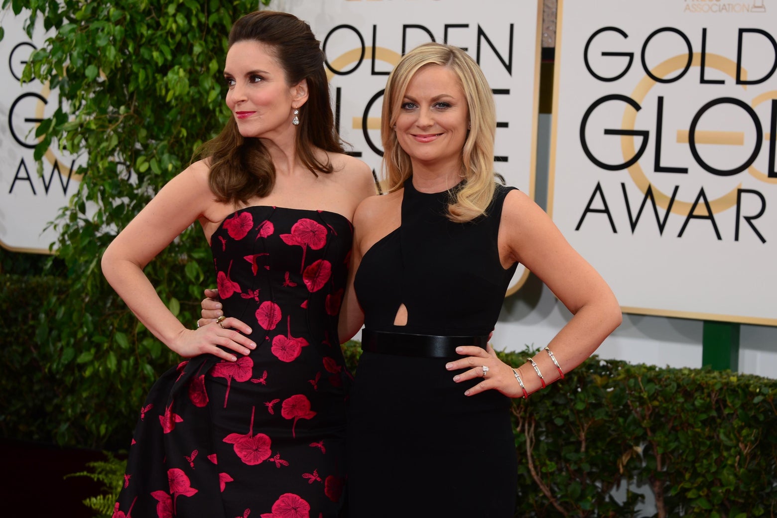 Golden Globes 2021 Tina Fey and Amy Poehler are hosting.