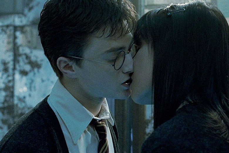 Harry Potter (Daniel Radcliffe) and Cho Chang (Katie Leung) kiss