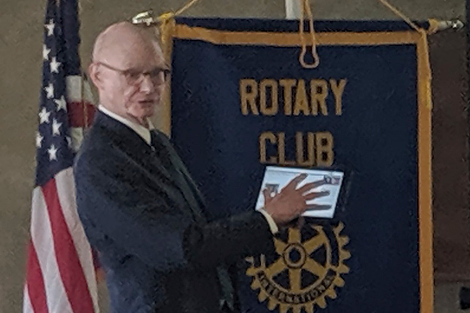 Walter Hussman Jr., publisher of the statewide newspaper the Arkansas Democrat-Gazette, speaks to members of the Hope, Arkansas Rotary Club.