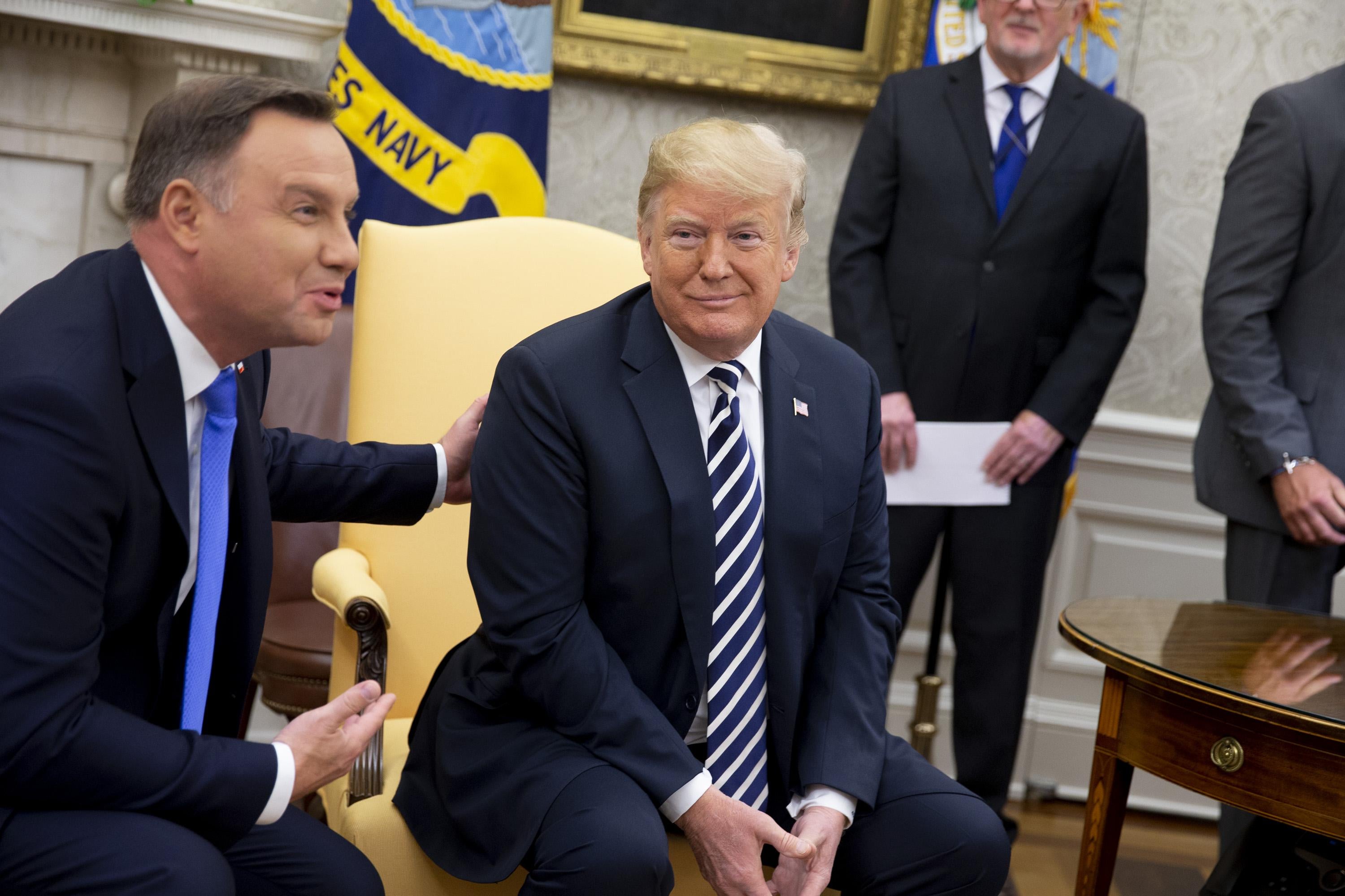  U.S. President Donald Trump and President of Poland Andrzej Duda speak with the media at the oval office in the White House on September 18, 2018. in Washington, DC.