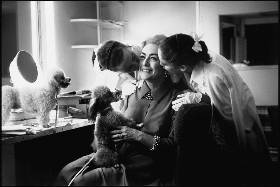 A look back at the famous women Eve Arnold photographed