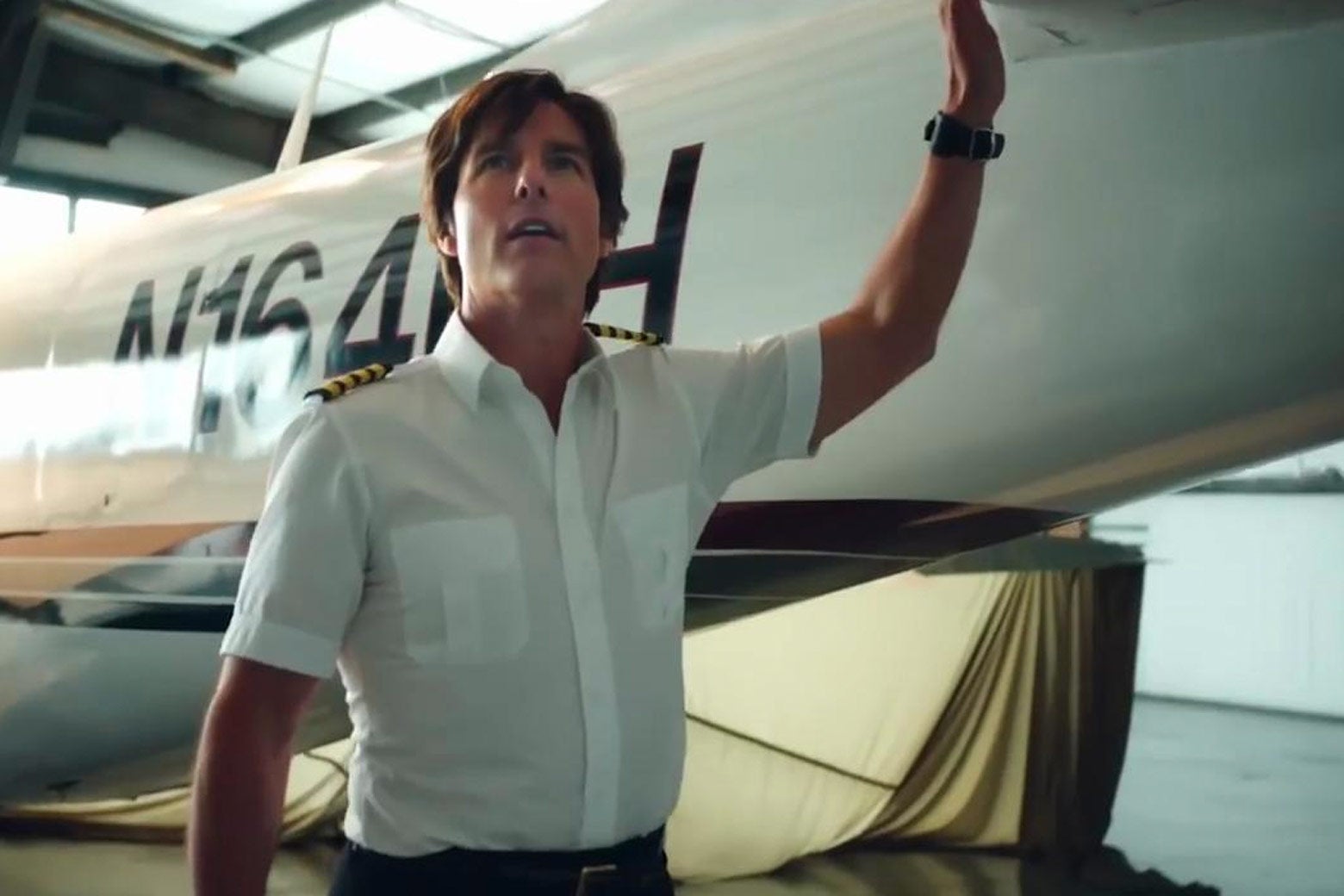 Tom Cruise in American Made.