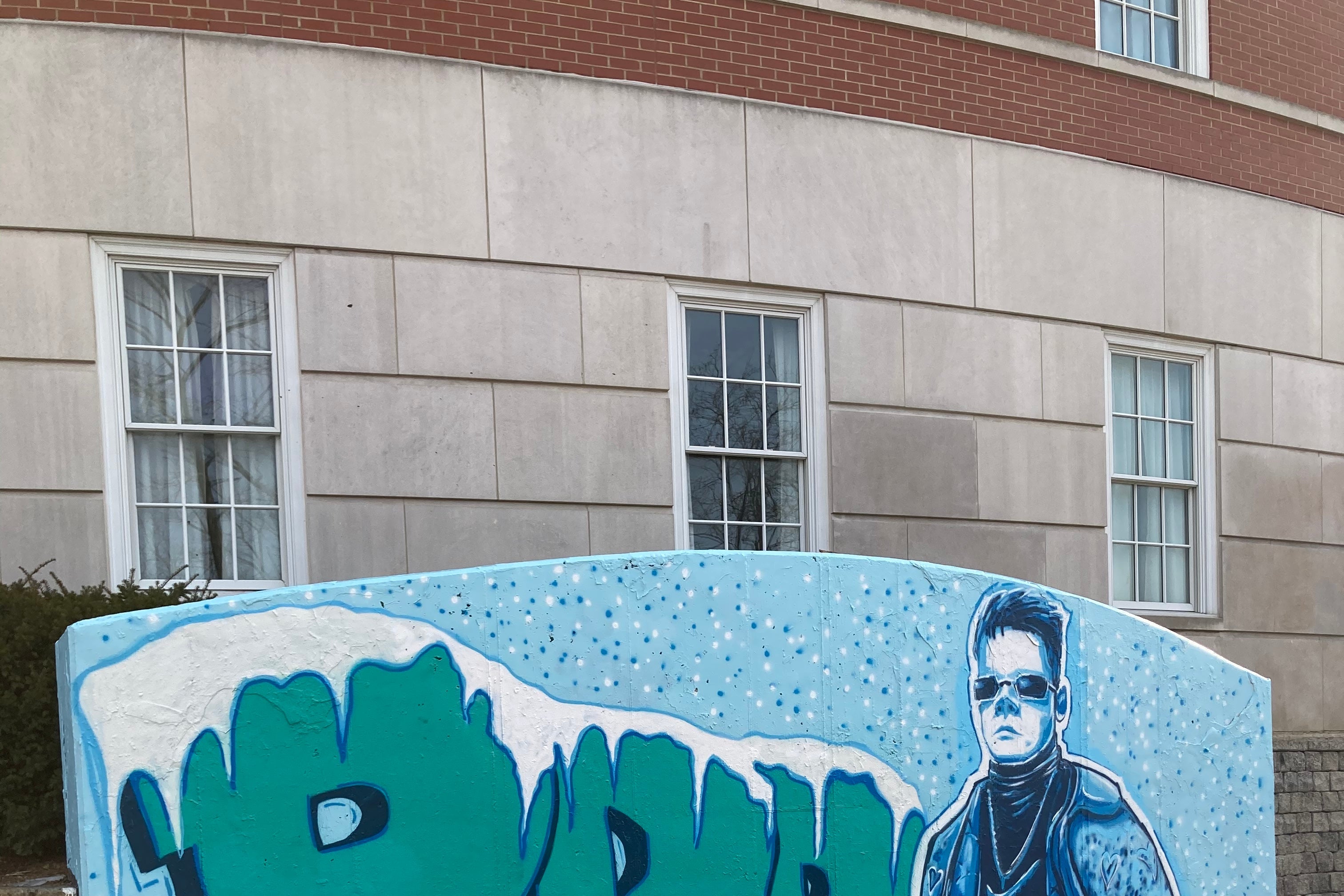Mural of Joe Burrow in sunglasses, with the word "Brrrr."