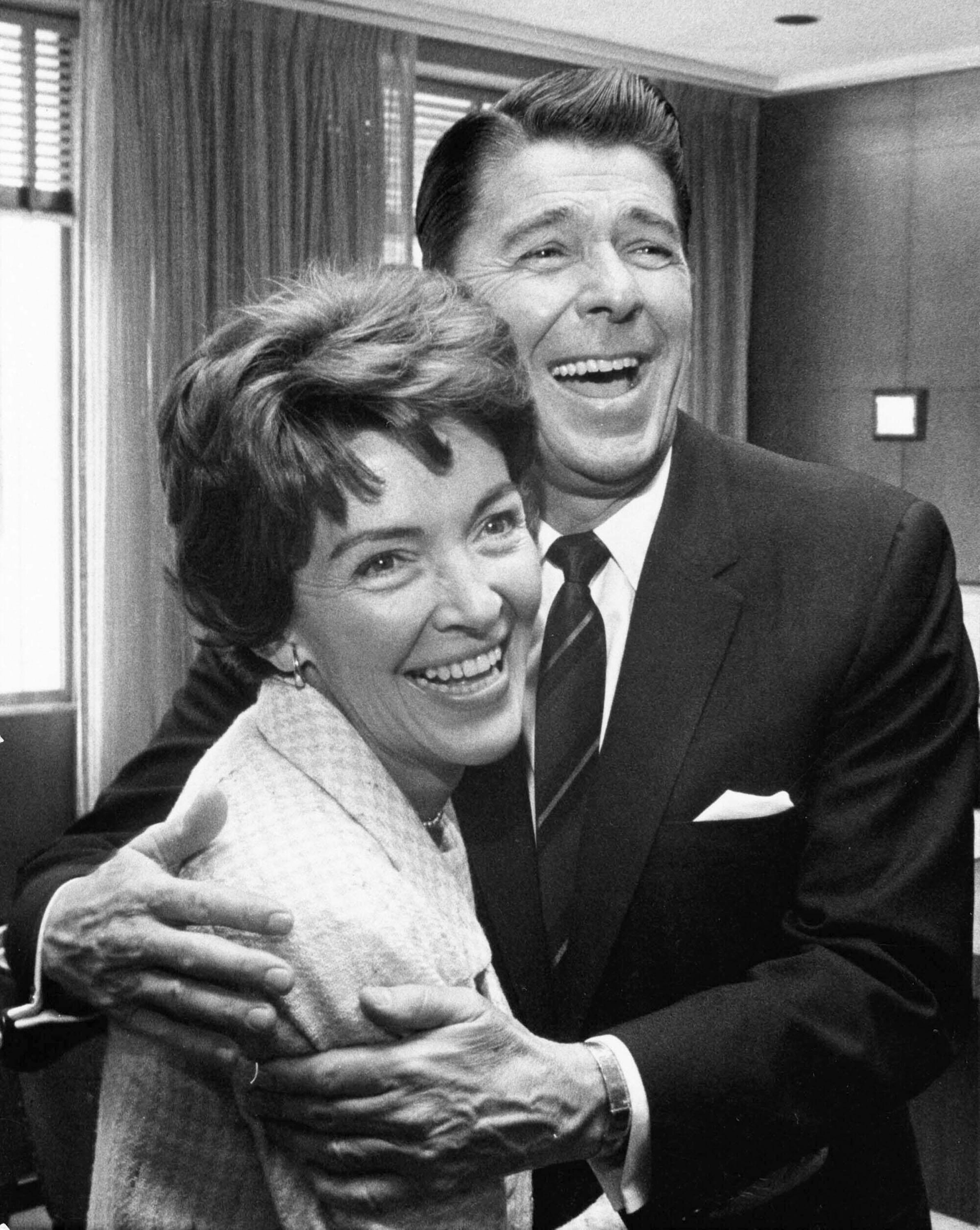 Nancy Reagan history the real story of her time in Hollywood. pic